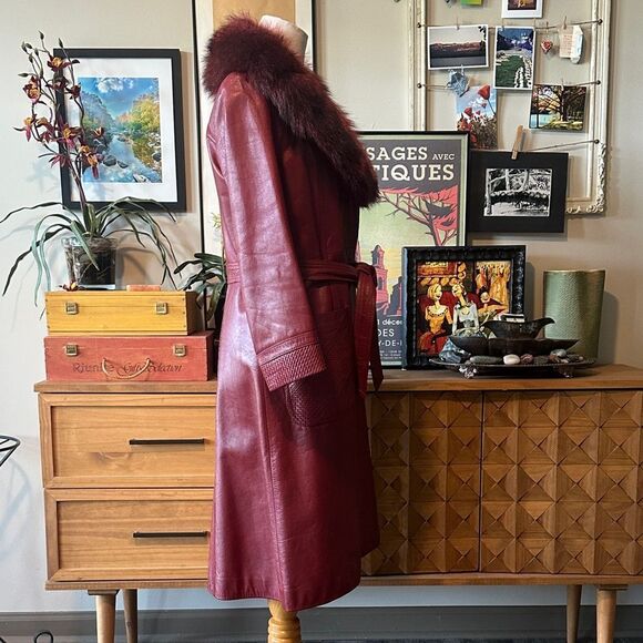 Vintage 1-of-a-Kind Burgundy-Red Leather Jacket with Ombré Collar - Picture 2 of 13